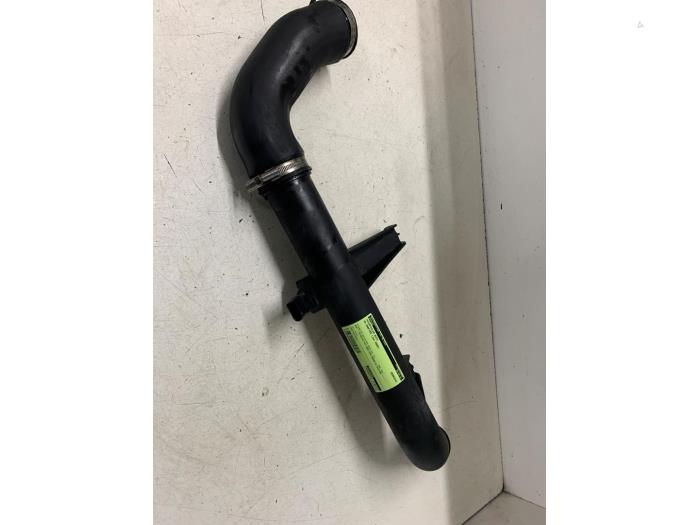 Gebruikte Intercooler Buis Volkswagen Crafter 2.5 TDI 30/32/35/46/50 Prijs op aanvraag aangeboden door Autodemontage van de Laar