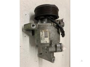 Gebruikte Pomp Airco Renault Twingo III (AH) 1.0 SCe 70 12V Prijs op aanvraag aangeboden door Autodemontage van de Laar