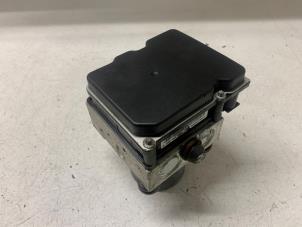 Gebruikte ABS Pomp Toyota Aygo (B10) 1.0 12V VVT-i Prijs op aanvraag aangeboden door Autodemontage van de Laar