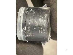 Gebruikte Sensor PDC Mercedes A (177.0) 2.0 A-220 Turbo 16V Prijs € 15,00 Margeregeling aangeboden door Autodemontage van de Laar