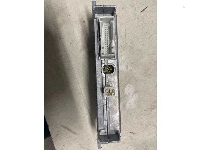 Gebruikte Bluetooth module Mercedes A (177.0) 2.0 A-220 Turbo 16V Prijs € 250,00 Margeregeling aangeboden door Autodemontage van de Laar