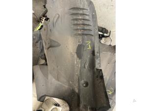 Gebruikte Wielkuip Mercedes C Estate (S204) 1.6 C-180K 16V BlueEfficiency Prijs € 25,00 Margeregeling aangeboden door Autodemontage van de Laar