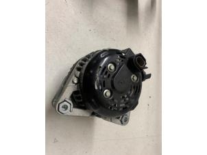 Gebruikte Dynamo Ford Focus 3 Wagon 1.0 Ti-VCT EcoBoost 12V 125 Prijs op aanvraag aangeboden door Autodemontage van de Laar