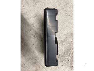 Gebruikte Keyless vehicle module Landrover Range Rover Evoque (LVJ/LVS) 2.0 Si4 240 16V 5-drs. Prijs € 60,00 Margeregeling aangeboden door Autodemontage van de Laar