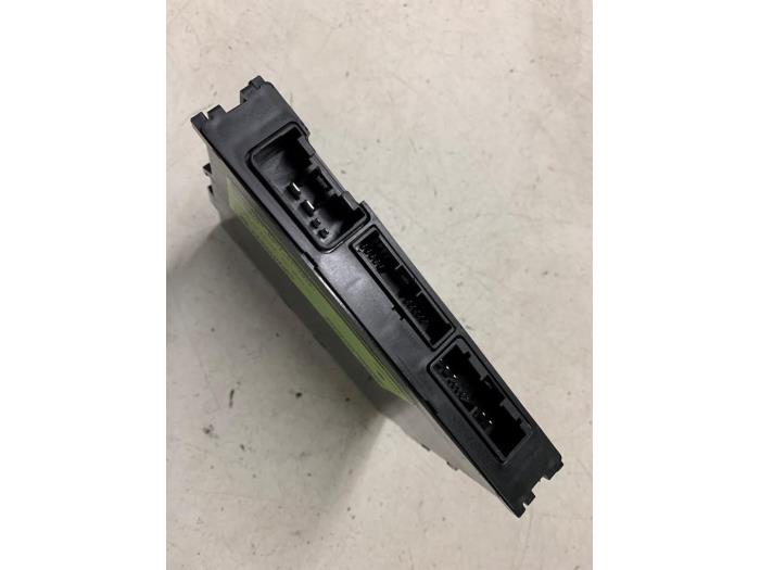 Computer Body Control van een Peugeot 108 1.0 12V VVT-i 2019