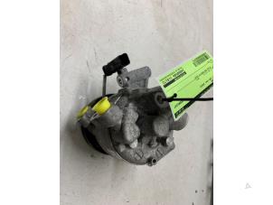 Gebruikte Aircopomp Peugeot 108 1.0 12V VVT-i Prijs op aanvraag aangeboden door Autodemontage van de Laar