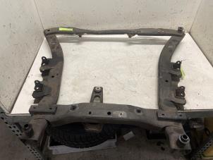 Gebruikte Subframe Dacia Duster (HS) 1.6 16V Prijs € 200,00 Margeregeling aangeboden door Autodemontage van de Laar