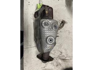 Gebruikte Katalysator Peugeot 108 1.0 12V VVT-i Prijs op aanvraag aangeboden door Autodemontage van de Laar