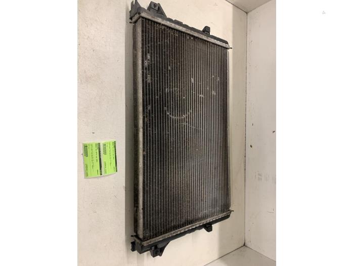 Gebruikte Radiateur Renault Vel Satis (BJ) 3.5 V6 24V Autom. Prijs € 25,00 Margeregeling aangeboden door Autodemontage van de Laar