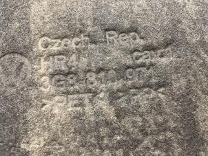 Gebruikte Modderkuip Volkswagen Arteon Shooting Brake (3HAC) 2.0 TSI R 16V 4Motion Prijs € 15,00 Margeregeling aangeboden door Autodemontage van de Laar