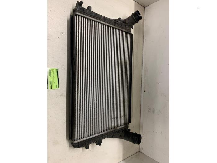 Gebruikte Intercooler Volkswagen Golf VI (5K1) 1.6 TDI 16V Prijs op aanvraag aangeboden door Autodemontage van de Laar