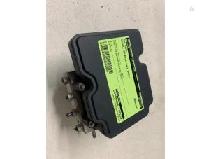 Gebruikte ABS Pomp Suzuki Celerio (LF) 1.0 12V Dualjet Prijs op aanvraag aangeboden door Autodemontage van de Laar