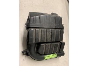 Gebruikte Luchtfilterhuis Suzuki Celerio (LF) 1.0 12V Dualjet Prijs op aanvraag aangeboden door Autodemontage van de Laar