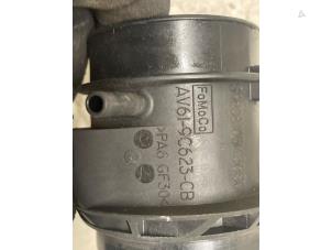 Gebruikte Luchtmassameter Volvo V40 (MV) 1.6 D2 Prijs € 40,00 Margeregeling aangeboden door Autodemontage van de Laar