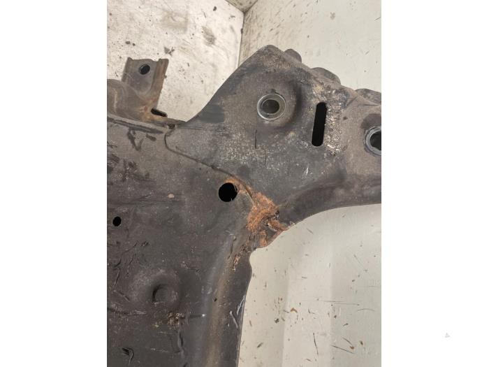 Subframe van een Hyundai i20 1.2i 16V 2010