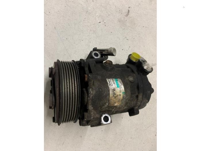 Gebruikte Aircopomp Opel Combo (Corsa C) 1.3 CDTI 16V Prijs € 75,00 Margeregeling aangeboden door Autodemontage van de Laar