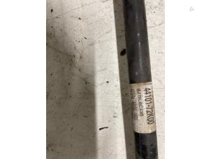 Gebruikte Aandrijfas rechts-voor Suzuki Swift (ZA/ZC/ZD1/2/3/9) 1.3 VVT 16V Prijs € 50,00 Margeregeling aangeboden door Autodemontage van de Laar
