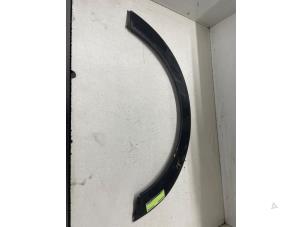 Gebruikte Wielrand achter Mini Clubman (R55) 1.6 16V Cooper Prijs € 35,00 Margeregeling aangeboden door Autodemontage van de Laar