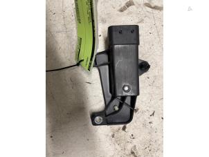 Gebruikte Koelvin module Volkswagen Up! (121) 1.0 12V 75 Prijs € 30,00 Margeregeling aangeboden door Autodemontage van de Laar