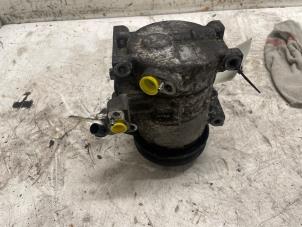 Gebruikte Aircopomp Hyundai i20 1.2i 16V Prijs € 70,00 Margeregeling aangeboden door Autodemontage van de Laar