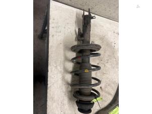 Gebruikte Voorpoot rechts Hyundai i20 1.2i 16V Prijs € 50,00 Margeregeling aangeboden door Autodemontage van de Laar