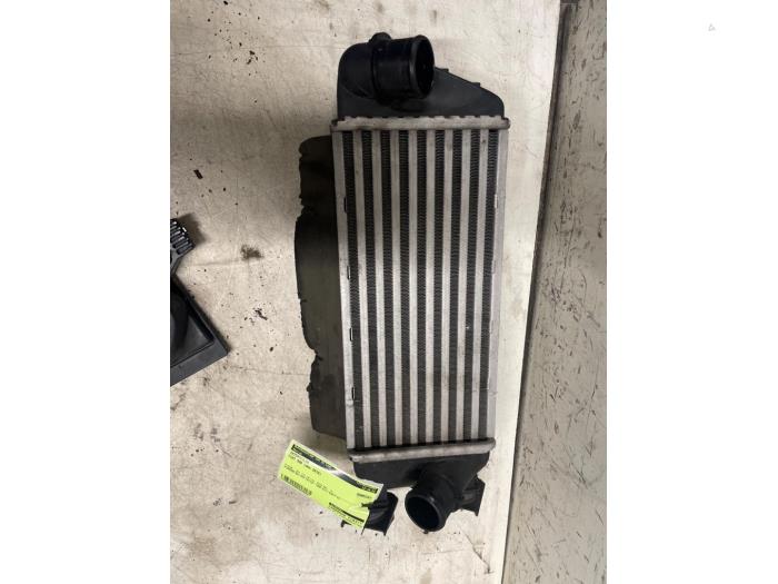 Gebruikte Intercooler Fiat 500 (312) 0.9 TwinAir 80 Prijs € 50,00 Margeregeling aangeboden door Autodemontage van de Laar