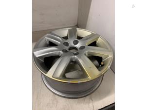 Gebruikte Velg Volkswagen Polo IV (9N1/2/3) 1.4 16V Prijs € 70,00 Margeregeling aangeboden door Autodemontage van de Laar