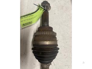 Gebruikte Aandrijfas links-voor Suzuki Celerio (LF) 1.0 12V Dualjet Prijs € 70,00 Margeregeling aangeboden door Autodemontage van de Laar