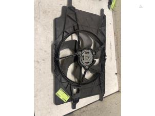 Gebruikte Koelvin Motor Renault Espace (JK) 2.0 16V Prijs € 45,00 Margeregeling aangeboden door Autodemontage van de Laar