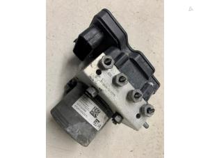 Gebruikte ABS Pomp Citroen C3 (SX/SW) 1.2 Vti 12V PureTech Prijs € 175,00 Margeregeling aangeboden door Autodemontage van de Laar