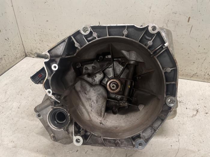 Gebruikte Automaatbak Fiat 500 (312) 0.9 TwinAir 80 Prijs € 1.250,00 Margeregeling aangeboden door Autodemontage van de Laar