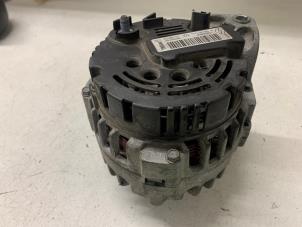 Gebruikte Dynamo Dacia Sandero I (BS) 1.2 16V Prijs op aanvraag aangeboden door Autodemontage van de Laar