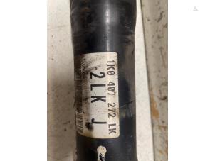 Gebruikte Aandrijfas rechts-voor Volkswagen Golf VI Variant (AJ5/1KA) 1.4 TSI 160 16V Prijs € 70,00 Margeregeling aangeboden door Autodemontage van de Laar