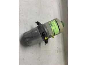 Gebruikte Servopomp Seat Ibiza IV (6J5) 1.4 16V Prijs € 125,00 Margeregeling aangeboden door Autodemontage van de Laar