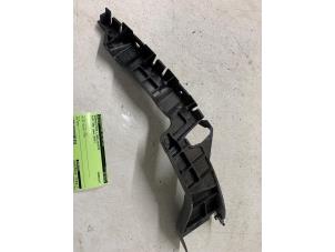 Gebruikte Bumpersteun links-achter Fiat 500 (312) 0.9 TwinAir 80 Prijs op aanvraag aangeboden door Autodemontage van de Laar