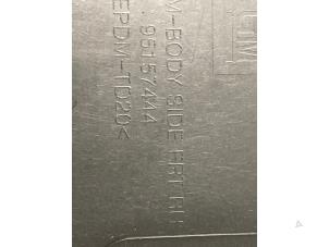 Nieuwe Deurlijst Opel Mokka X Prijs € 60,50 Inclusief btw aangeboden door Autodemontage van de Laar