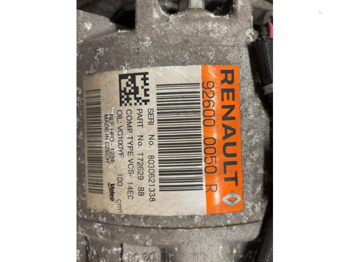 Gebruikte Aircopomp Renault Clio IV (5R) Prijs € 200,00 Margeregeling aangeboden door Autodemontage van de Laar