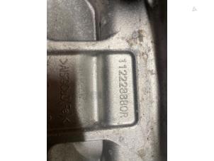 Gebruikte Motorsteun Renault Clio IV (5R) Prijs € 25,00 Margeregeling aangeboden door Autodemontage van de Laar