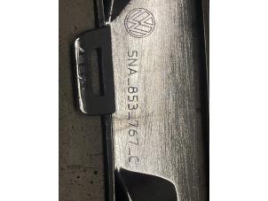 Gebruikte Carrosserielijst Volkswagen Tiguan (AD1) 2.0 TSI 16V 4Motion Prijs op aanvraag aangeboden door Autodemontage van de Laar