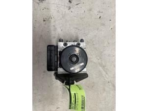 Gebruikte ABS Pomp Audi A3 Cabriolet (8P7) Prijs op aanvraag aangeboden door Autodemontage van de Laar