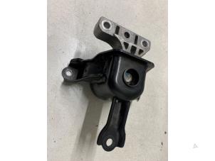 Gebruikte Motorrubber Kia Picanto (JA) 1.0 12V Prijs op aanvraag aangeboden door Autodemontage van de Laar