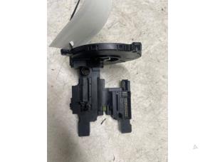 Gebruikte Gier sensor Mercedes S (W221) Prijs op aanvraag aangeboden door Autodemontage van de Laar