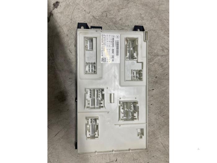 Computer Body Control van een Mercedes-Benz A (W176) 1.5 A-180 CDI, A-180d 16V 2014