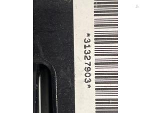 Gebruikte Combischakelaar Stuurkolom Volvo V40 (MV) 1.6 D2 Prijs € 50,00 Margeregeling aangeboden door Autodemontage van de Laar