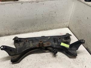 Gebruikte Subframe Peugeot 108 1.0 12V VVT-i Prijs op aanvraag aangeboden door Autodemontage van de Laar
