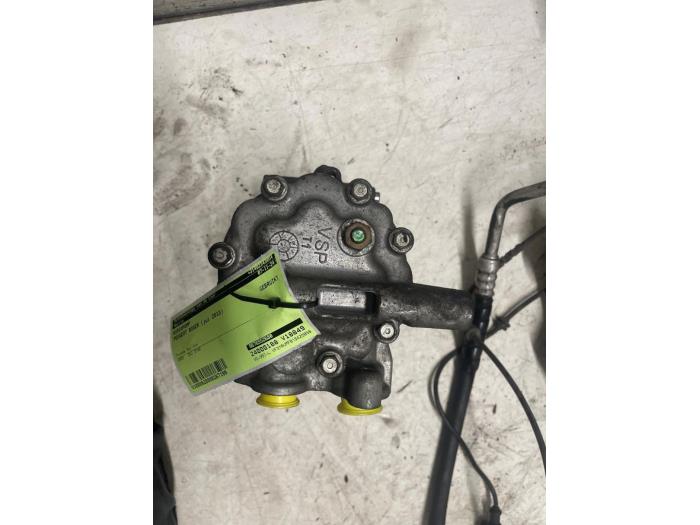 Gebruikte Pomp Airco Peugeot Boxer (U9) 2.2 HDi 150 Prijs € 100,00 Margeregeling aangeboden door Autodemontage van de Laar