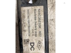 Gebruikte Reactiestang links-achter Renault Twingo III (AH) 0.9 Energy TCE 90 12V Prijs op aanvraag aangeboden door Autodemontage van de Laar