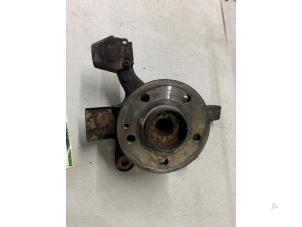 Gebruikte Asschenkel links-voor Mercedes Vito (447.6) 2.2 116 CDI 16V Prijs op aanvraag aangeboden door Autodemontage van de Laar