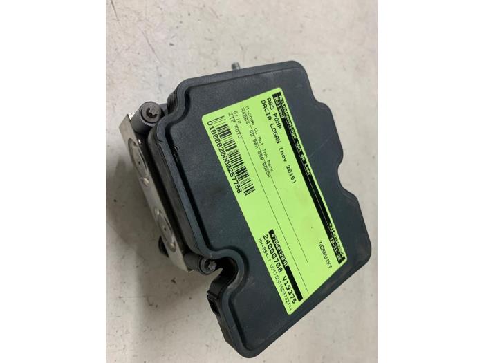 Gebruikte ABS Pomp Dacia Logan MCV II/III/Sandero Wagon 0.9 TCE 12V Prijs € 50,00 Margeregeling aangeboden door Autodemontage van de Laar