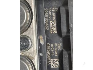 Gebruikte ABS Pomp Opel Karl 1.0 12V Prijs op aanvraag aangeboden door Autodemontage van de Laar